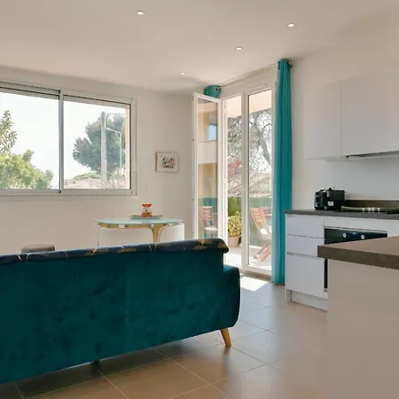 Refait A Neuf, Proche Et Centre Ville- Ajaccio-parc Berthaut Διαμέρισμα Αζάτσιο