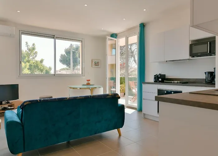 Refait A Neuf, Proche Et Centre Ville- Ajaccio-parc Berthaut Apartment Ajaccio (Corsica)