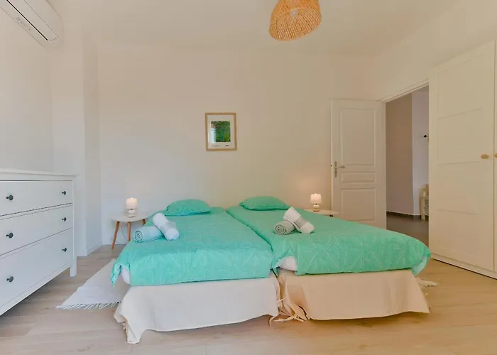 Refait A Neuf, Proche Et Centre Ville- Ajaccio-parc Berthaut Ajaccio (Corsica)