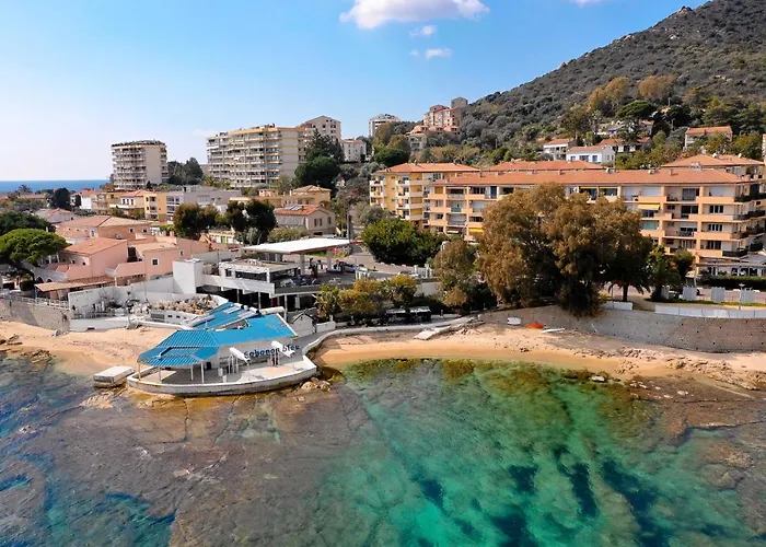 Refait A Neuf, Proche Et Centre Ville- Ajaccio-parc Berthaut Apartment